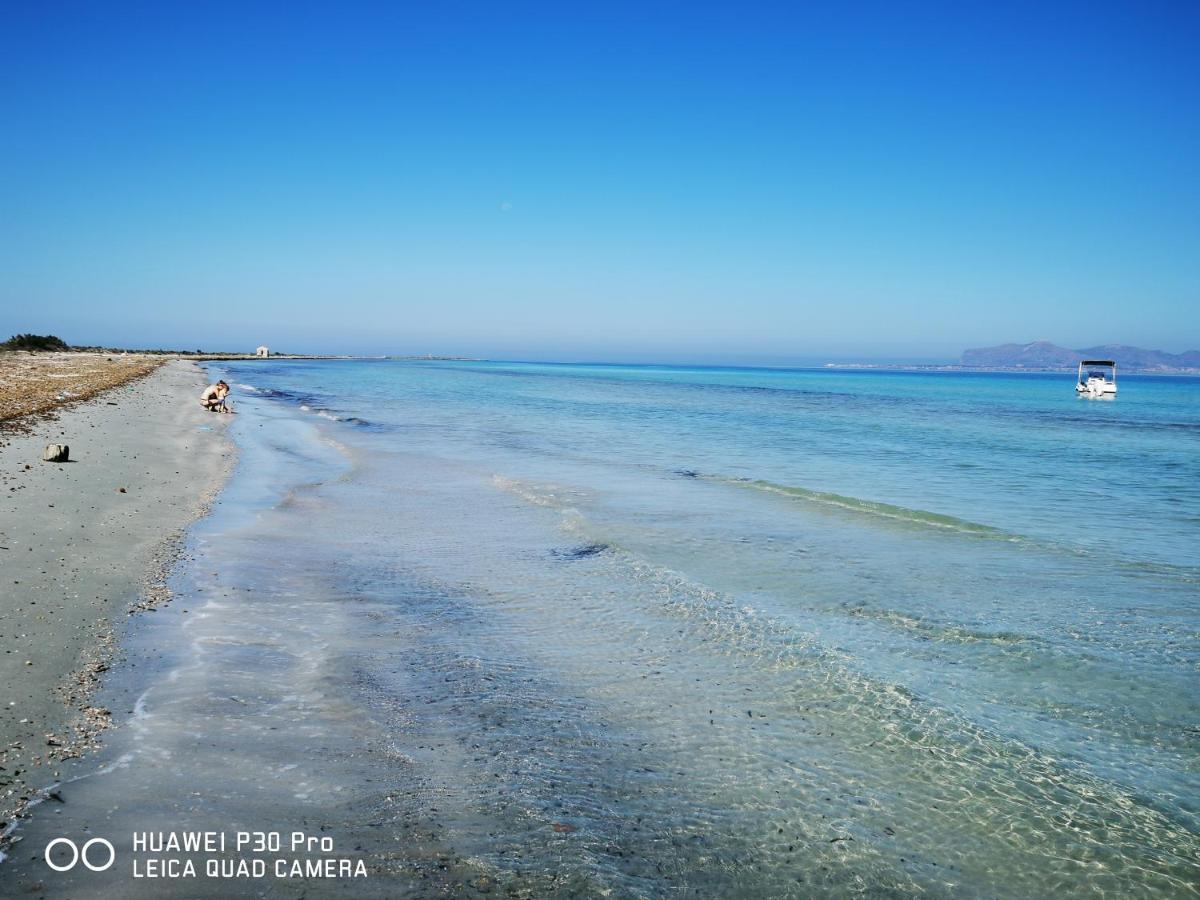 לינה וארוחת בוקר Torre Nubia Brezza Salina מראה חיצוני תמונה