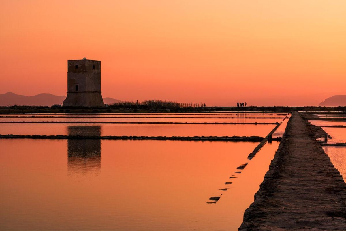 לינה וארוחת בוקר Torre Nubia Brezza Salina מראה חיצוני תמונה
